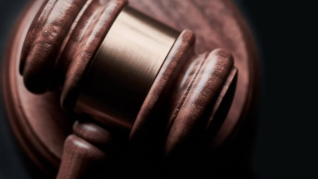 r10-mil-de-indenizacao-por-atraso-de-voo-e-perda-de-passeio-ao-coliseu-2