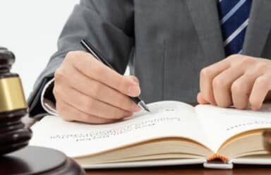 Protegendo Seus Direitos com um Advogado Especialista em Direito do Consumidor