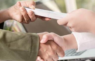 Alipay Brasil é condenada a ressarcir cliente por produto não entregue no AliExpress