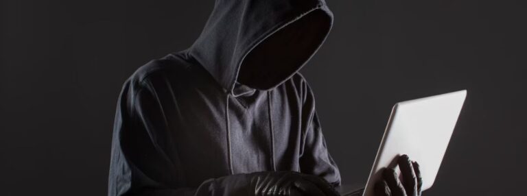 Banco Santander é condenado a pagar R$10 mil por fraude em empréstimo consignado