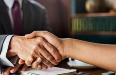 Limpar o nome de dívidas prescritas: casos de sucesso utilizando advogados