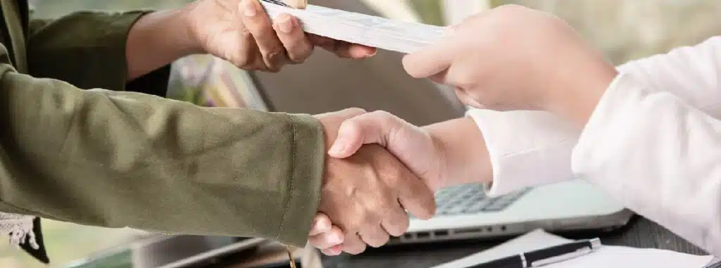 como-pedir-ressarcimento-de-aparelho-queimado-por-queda-de-energia-para-a-fornecedora