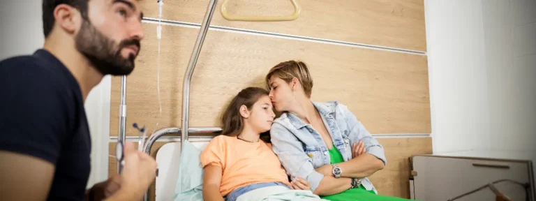 Justiça impede a Porto Seguro de cancelar plano de saúde de MEI de família em tratamento