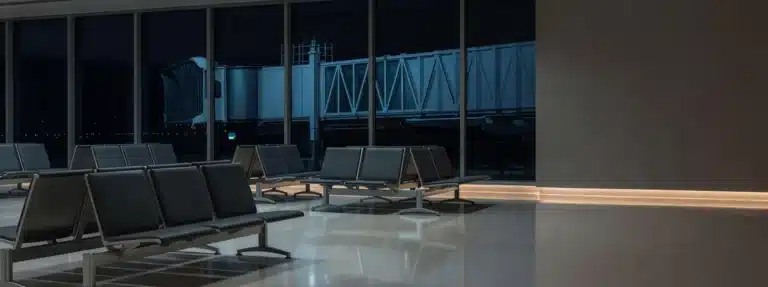 LATAM paga R$ 10 mil por overbooking e atraso de 86h